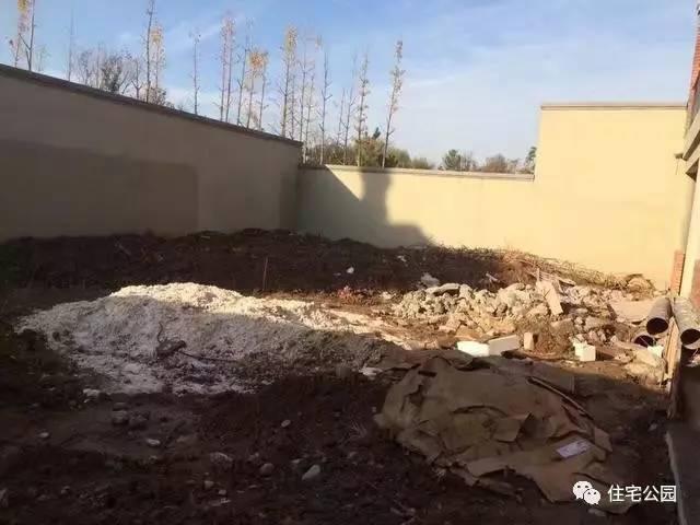 200平庭院改造，破舊空地?fù)u身一變園林美景，23萬就能搞定？