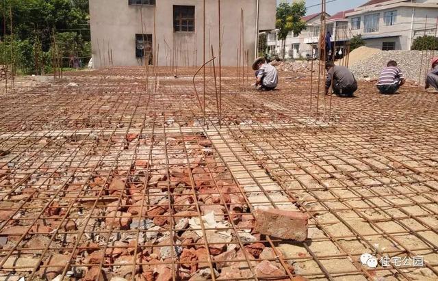 湖南大叔35萬(wàn)蓋別墅含外裝修，他是怎么做到的？