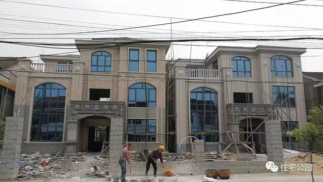 湖南大叔35萬(wàn)蓋別墅含外裝修，他是怎么做到的？