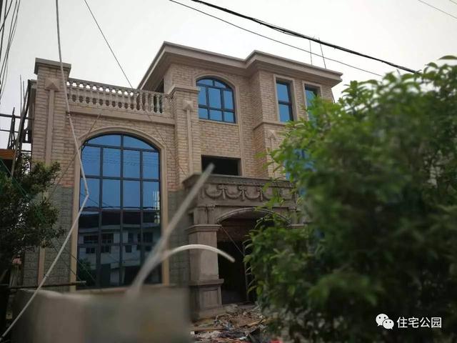 湖南大叔35萬(wàn)蓋別墅含外裝修，他是怎么做到的？