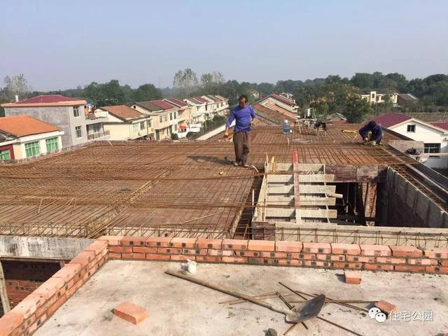 湖南大叔35萬(wàn)蓋別墅含外裝修，他是怎么做到的？