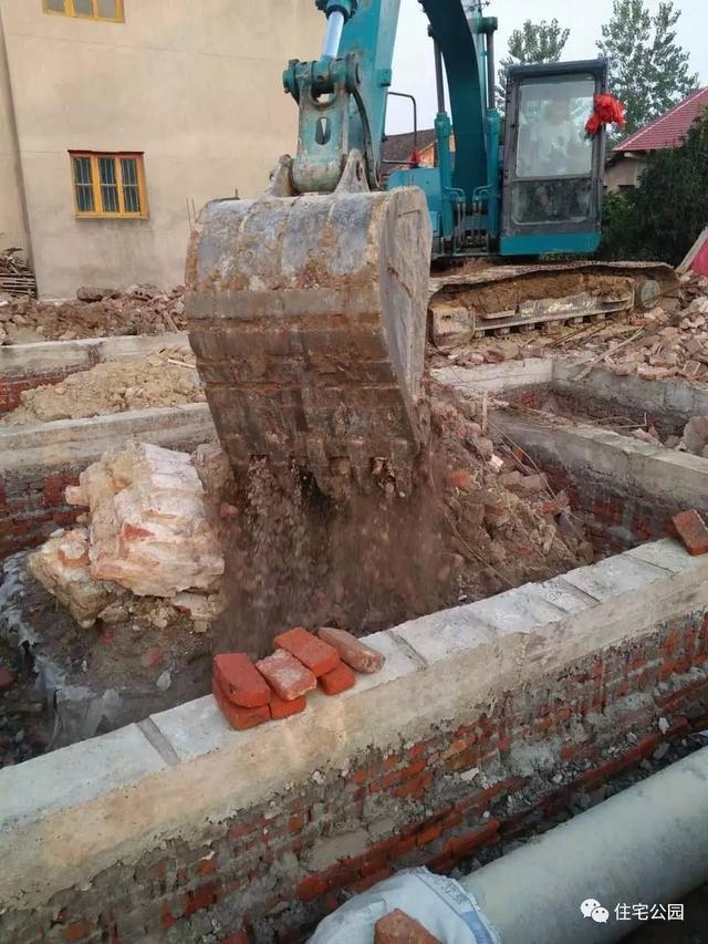 湖南大叔35萬(wàn)蓋別墅含外裝修，他是怎么做到的？