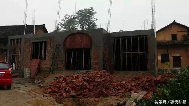 湖南農(nóng)村自建美宅，布局改了三四次，爸媽總算滿意了