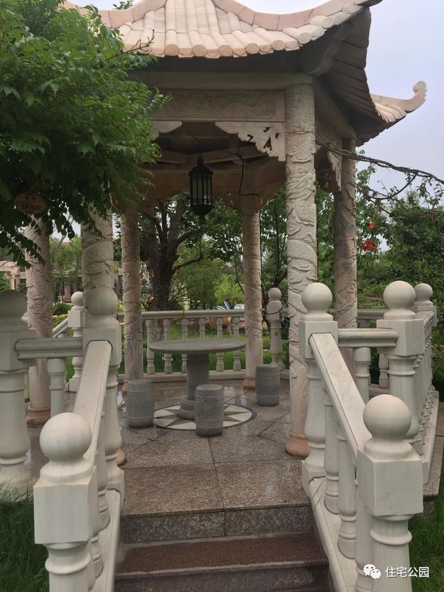 山東豪擲500萬自建園林美景，故宮后花園都不能與之匹敵！