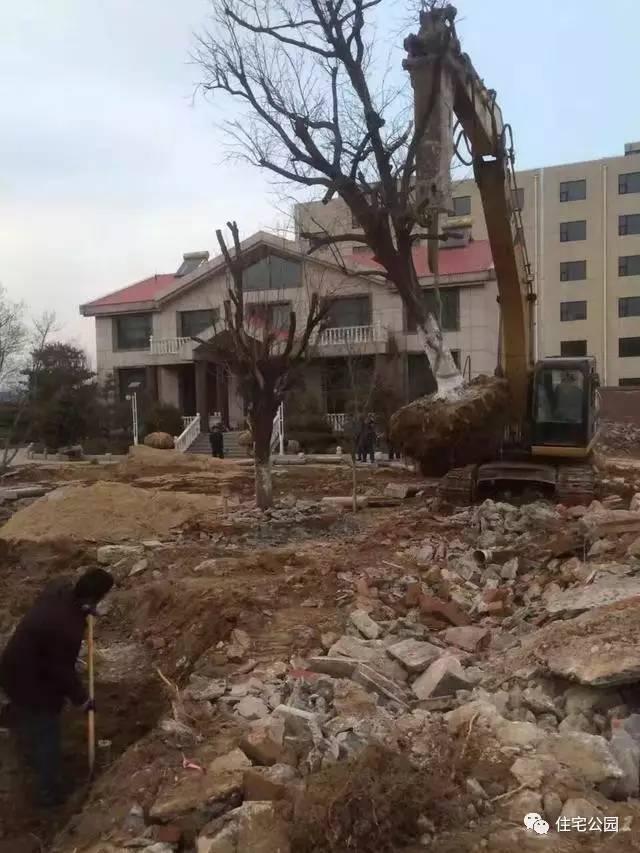 山東豪擲500萬自建園林美景，故宮后花園都不能與之匹敵！