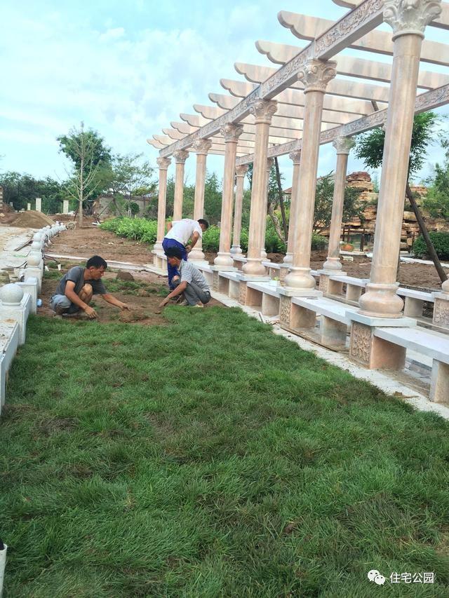 山東豪擲500萬自建園林美景，故宮后花園都不能與之匹敵！