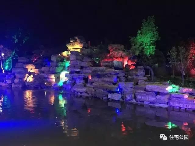 山東豪擲500萬自建園林美景，故宮后花園都不能與之匹敵！