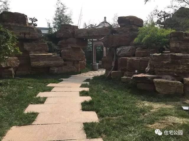 山東豪擲500萬自建園林美景，故宮后花園都不能與之匹敵！