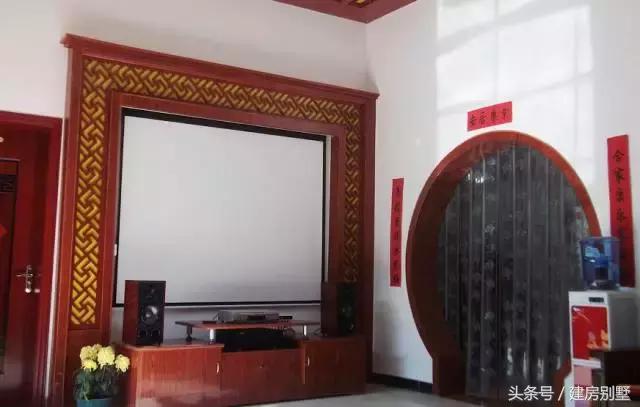 陜西自建四合院式住宅，古色古香，全被一個海爾太陽能熱水器毀了