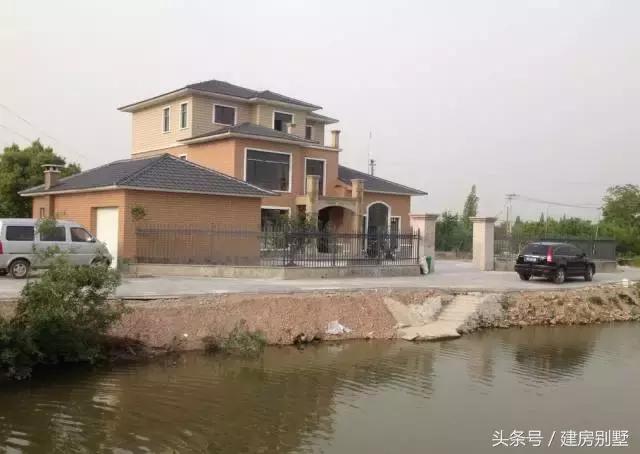 100萬(wàn)自建庭院式別墅，仿若明星上千萬(wàn)買的豪宅