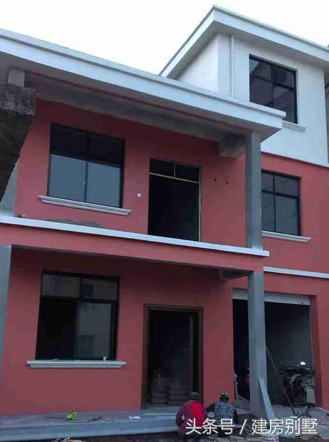 80后小夫妻25萬(wàn)農(nóng)村自建房，毛石基礎(chǔ)引熱議