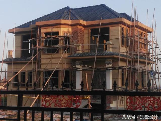 80后小伙回農(nóng)村半年，花30萬(wàn)建成兩層鄉(xiāng)村別墅！附施工全程！