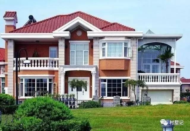 帶陽光房的二層農(nóng)村別墅戶型，簡單省錢很漂亮