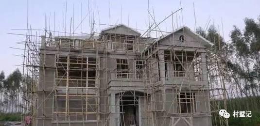 直播農(nóng)村別墅建房全過程，自己不懂建房也不怕