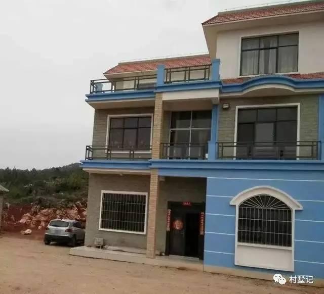 造價(jià)加裝修才30萬的三層農(nóng)村別墅，網(wǎng)友紛紛表示不相信