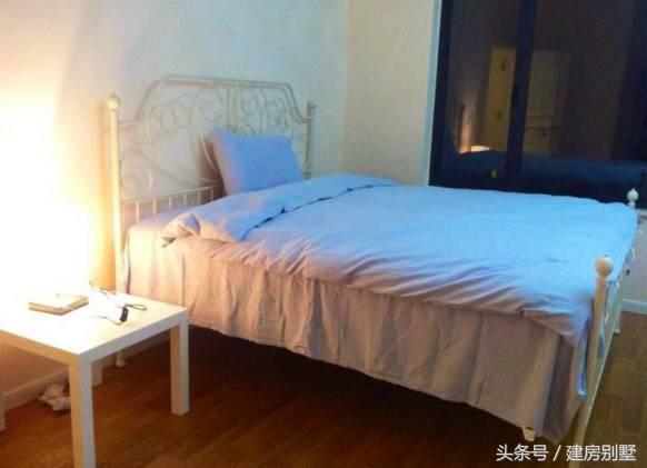 女漢子大年三十不看春晚籌劃建房，有壁爐、露臺(tái)和薔薇花墻