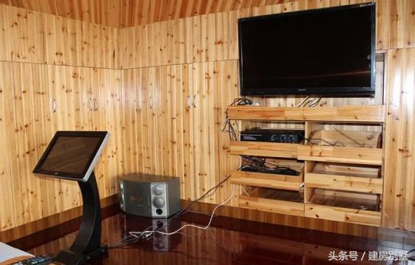 上海兄妹自建兩棟農(nóng)村別墅，父母住在一層小平房，合適嗎？