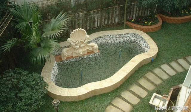 上海兄妹自建兩棟農(nóng)村別墅，父母住在一層小平房，合適嗎？