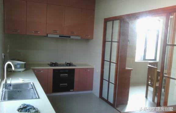 北京小伙自建三層帶庭院農(nóng)村別墅，爸爸媽媽超滿意