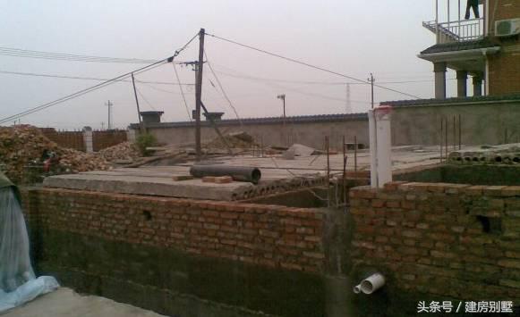 北京小伙自建三層帶庭院農(nóng)村別墅，爸爸媽媽超滿意