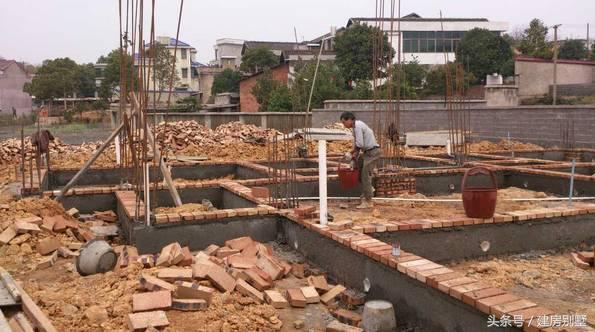 湖南80后帶媳婦回家蓋起農(nóng)村別墅，從此過(guò)上“地主”般的生活