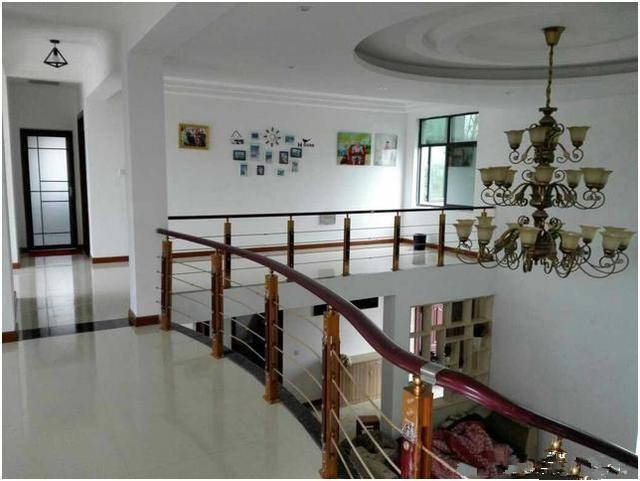 老公不聽我的非要回鄉(xiāng)下建房，這下好了