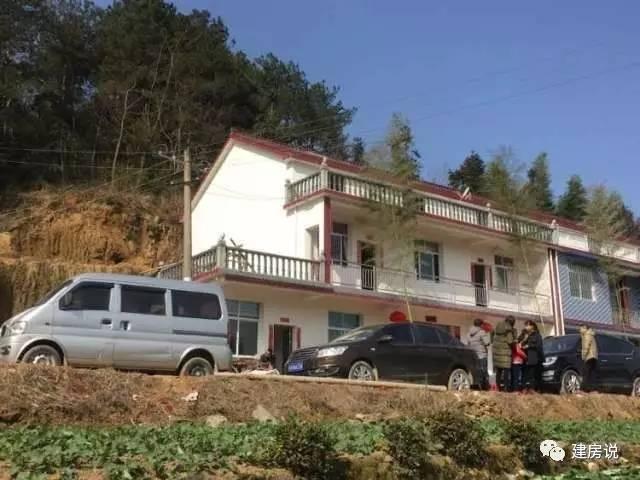 網(wǎng)友曬新農(nóng)村自建房，比城里的商品房好多了