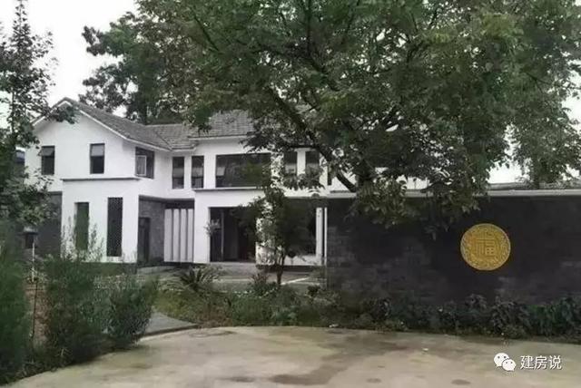 網(wǎng)友40萬自建農(nóng)村別墅三合院，中式花園引全村沸騰