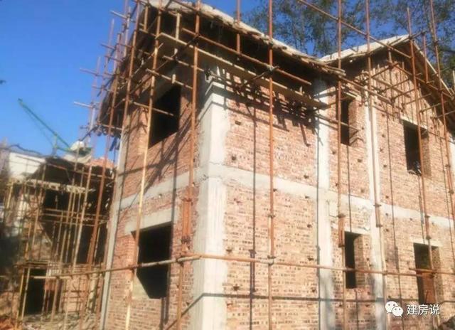 網(wǎng)友40萬自建農(nóng)村別墅三合院，中式花園引全村沸騰