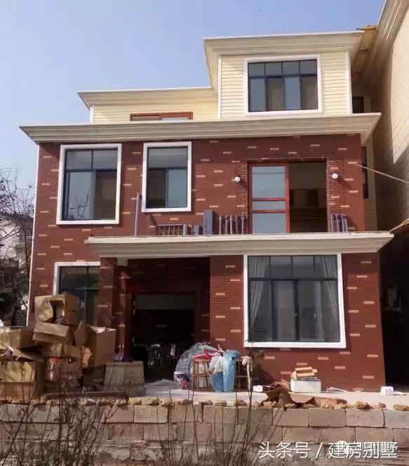 江西老表50萬(wàn)自建農(nóng)村別墅，做了件讓全家都揚(yáng)眉吐氣的事兒