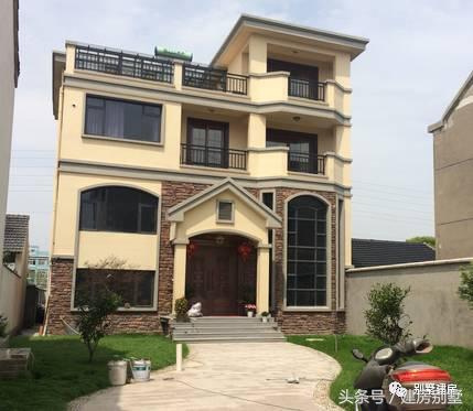 70后浙江美女回老家建三層別墅，孝敬爸媽，頤養(yǎng)天年