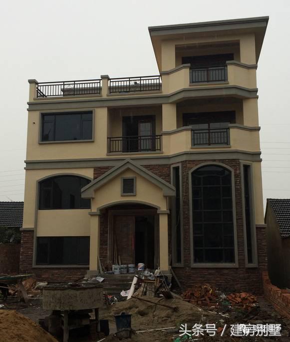 70后浙江美女回老家建三層別墅，孝敬爸媽，頤養(yǎng)天年