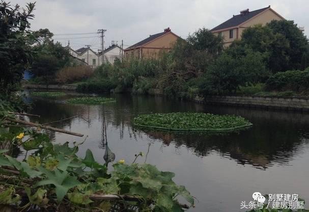 70后浙江美女回老家建三層別墅，孝敬爸媽，頤養(yǎng)天年