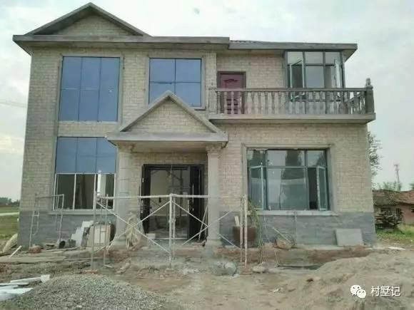 湖北自建二層農(nóng)村別墅，朋友圈里都在說(shuō)這套很實(shí)用