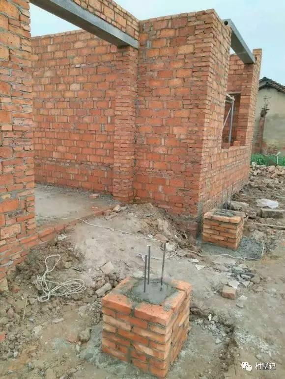 湖北自建二層農(nóng)村別墅，朋友圈里都在說(shuō)這套很實(shí)用