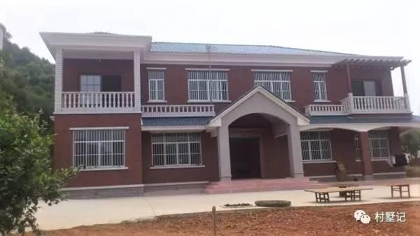 婆婆執(zhí)意要兩兄弟自建農(nóng)村雙拼別墅，沒想到建出來效果驚人