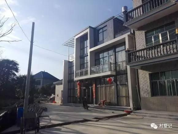 江西老表花60萬自建農(nóng)村別墅，全村就他家一棟