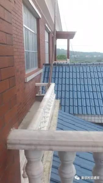 婆家非要兩兄弟把房子建在一起，現(xiàn)在好了