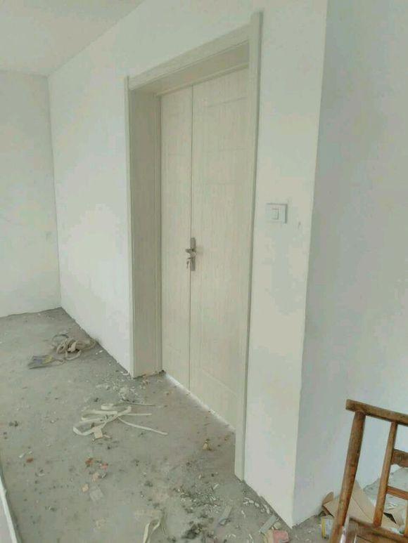 小伙花50萬為父母建別墅養(yǎng)老，卻被網(wǎng)友噴慘了