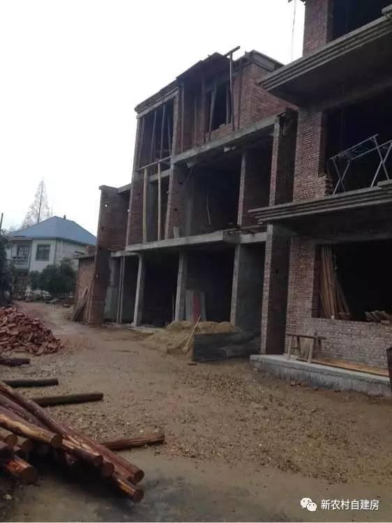 曬曬我60萬的家，玻璃花了8萬，裝修完門都要被鄰居敲爛了