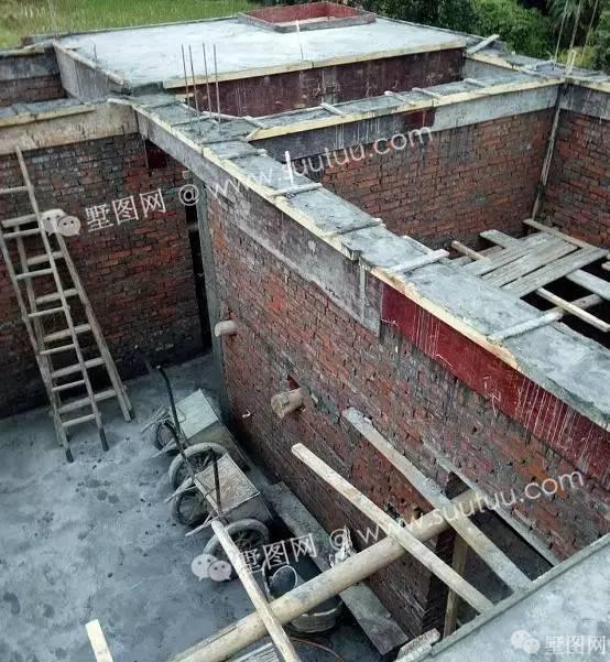 湖南老哥21萬(wàn)自建歐式別墅，性價(jià)比不是一般的高！