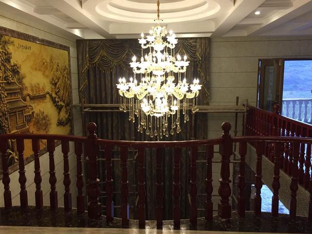 三層復(fù)式小別墅，都說不管從哪個方向看都好看，這錢花的太值了！