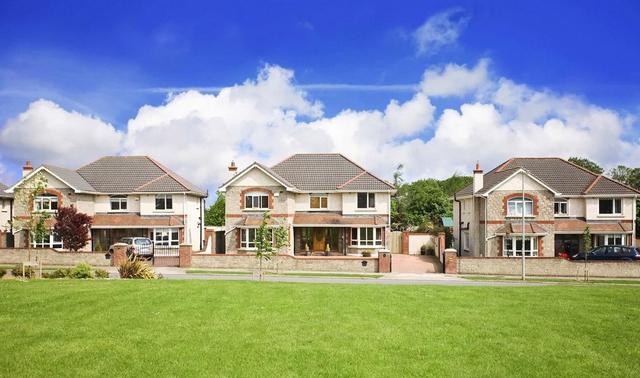 真羨慕農(nóng)村人，有地可以建別墅，要是我做夢都會笑醒的