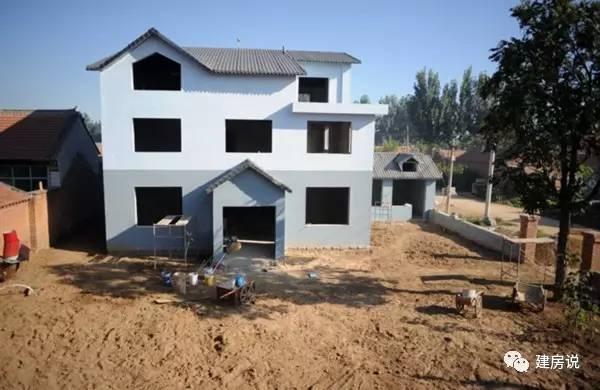 包工頭說別墅外墻這樣做省10萬元！