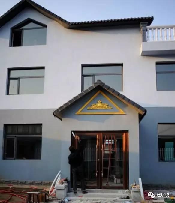 包工頭說別墅外墻這樣做省10萬元！