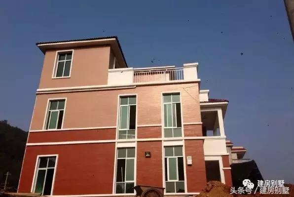 借錢也要蓋的一款別墅圖，房子周正外觀大氣，太值了