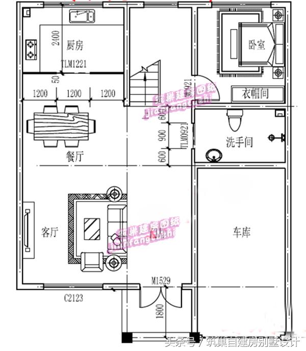 三層帶車庫(kù)農(nóng)村自建房別墅設(shè)計(jì)圖，戶型合理，空間利用高
