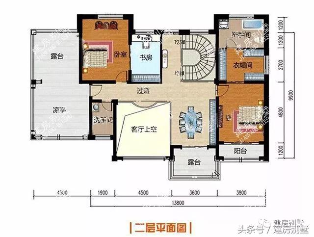 三層豪宅別墅圖，第一棟配開放式車庫，第二棟設(shè)電梯井