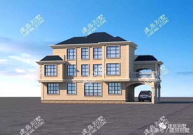 三層豪宅別墅圖，第一棟配開放式車庫，第二棟設(shè)電梯井