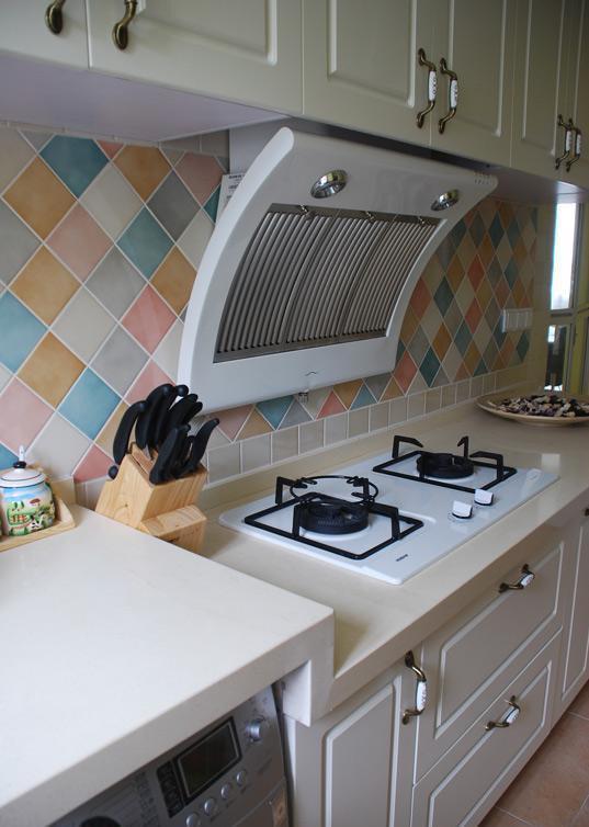 小戶型這樣裝修，一輩子呆在里面都不會膩，這樣的裝修你喜歡嗎？